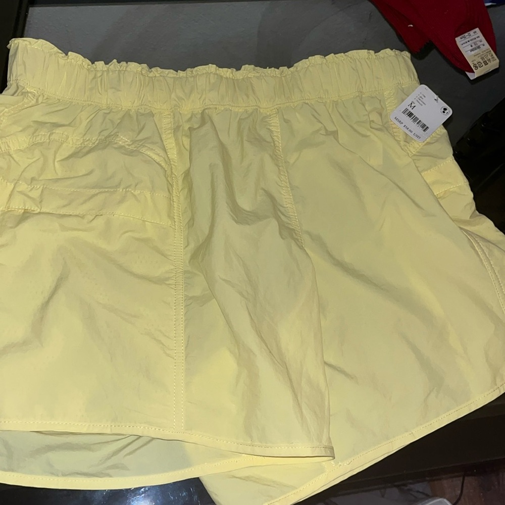 Nwt Free People yellow shorts